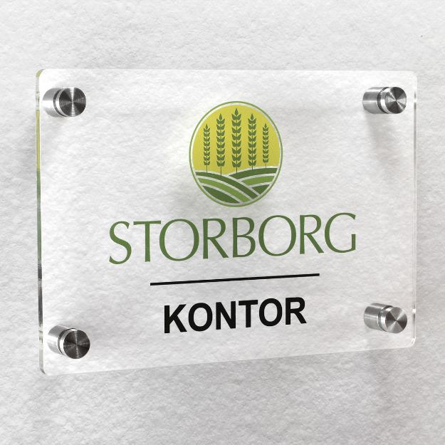 Populære skilt i akryl for firma og kontorlokaler. Frosta og klar akryl med avstandsfester.