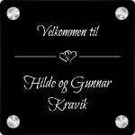 Bilde av Dørskilt i svart akryl. Eksempel på layout, gjør dine personlige tilpasninger 