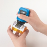 Personvernrulle som effektivt skjuler private opplysninger på resepter og medisiner når de kastes. Unngå ID-tyveri.